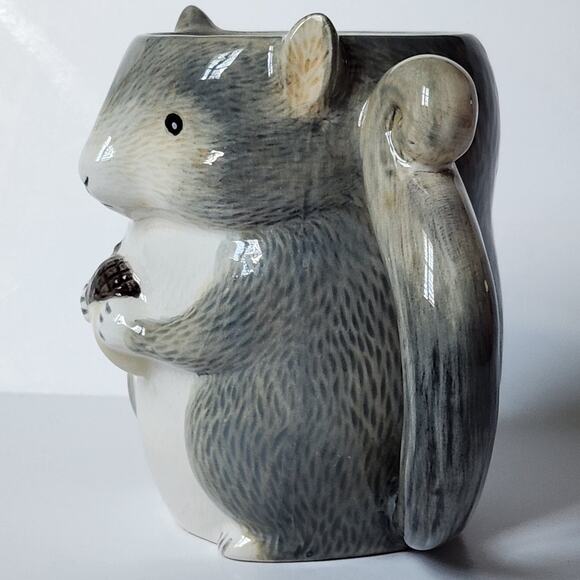 Whimsical Squirrel Mug with Tail Handle – Hand-Painted Ceramic Coffee Cup - Picture 6 of 10